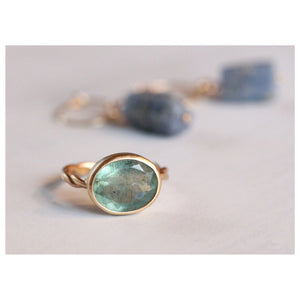 Moss Aquamarine Ring in 14k Gold